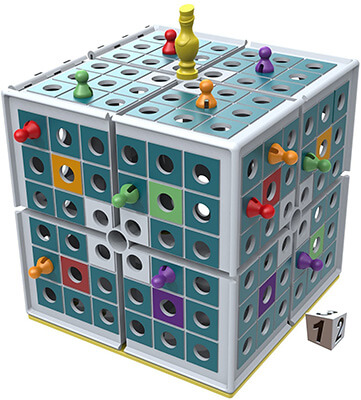 Squashed 3D Strategy Board Game