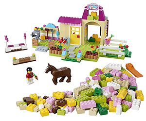 LEGO Juniors Pony Farm Kit